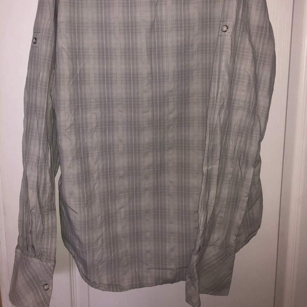 blouse - Picture 2 of 3